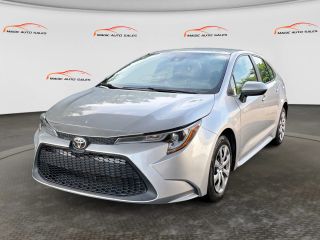 2020 Toyota Corolla LE FWD photo