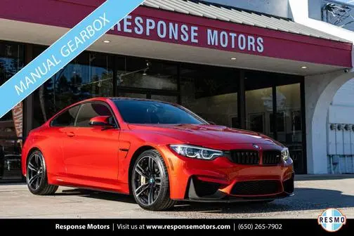 2018 BMW M4  RWD photo