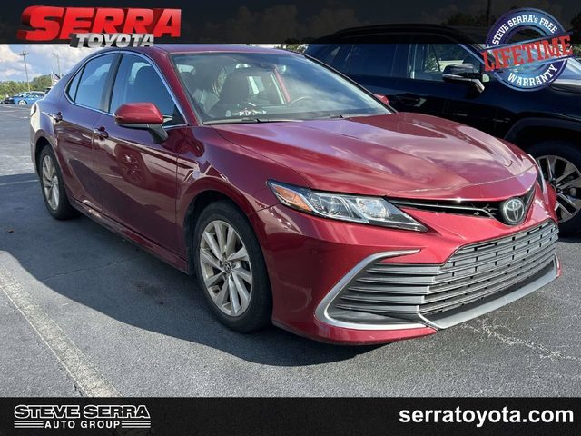 2021 Toyota Camry LE FWD photo