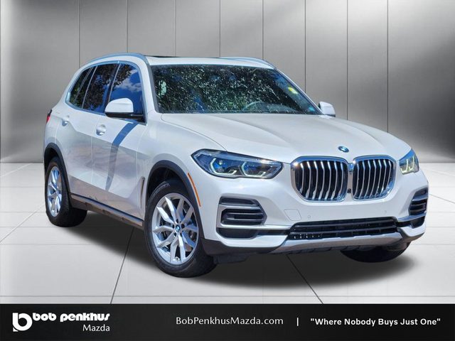 2022 BMW X5 xDrive40i AWD photo