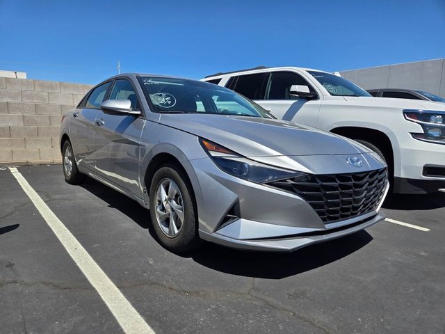 2022 Hyundai Elantra SE FWD photo