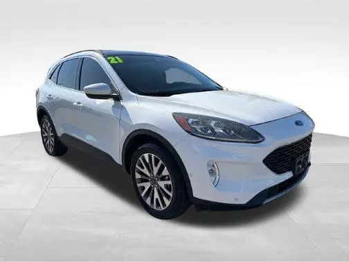 2021 Ford Escape Titanium AWD photo