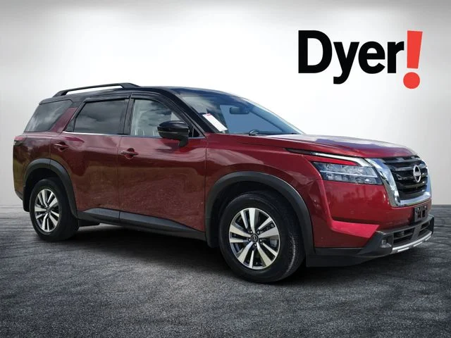 2022 Nissan Pathfinder SL 4WD photo