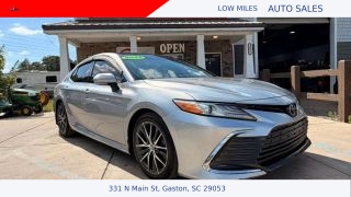 2021 Toyota Camry XLE FWD photo
