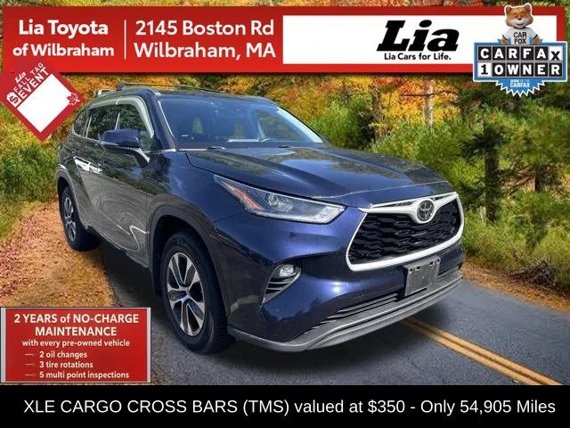 2021 Toyota Highlander XLE AWD photo