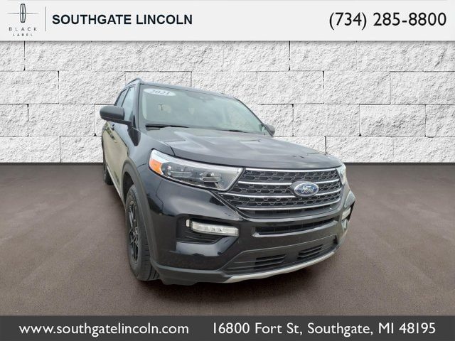 2021 Ford Explorer XLT 4WD photo
