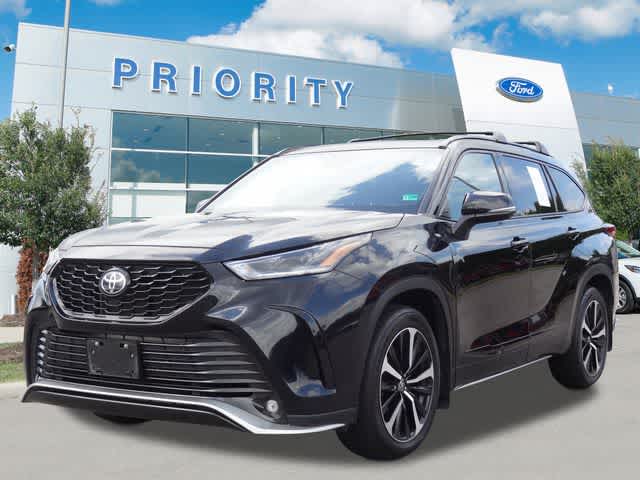 2021 Toyota Highlander XSE FWD photo