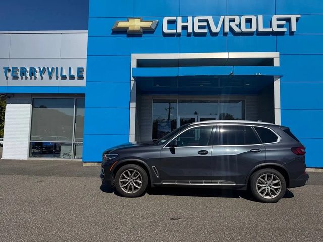 2022 BMW X5 xDrive40i AWD photo