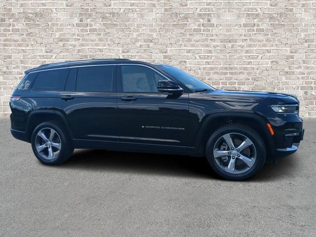 2021 Jeep Grand Cherokee L Limited 4WD photo