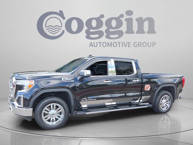 2021 GMC Sierra 1500 SLT 4WD photo
