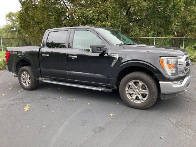 2021 Ford F-150 XLT 4WD photo