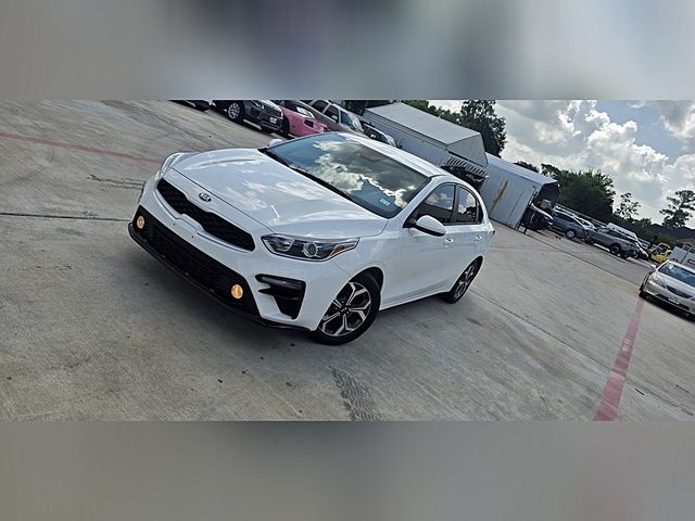 2021 Kia Forte LXS FWD photo