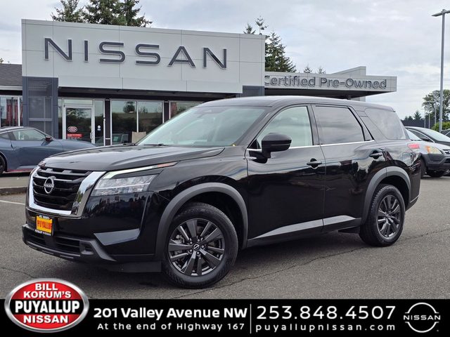 2022 Nissan Pathfinder S FWD photo