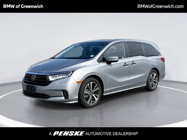 2022 Honda Odyssey Touring FWD photo