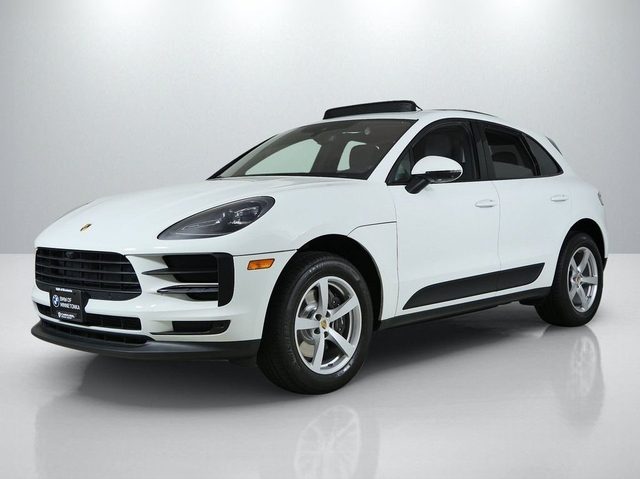 2021 Porsche Macan AWD photo