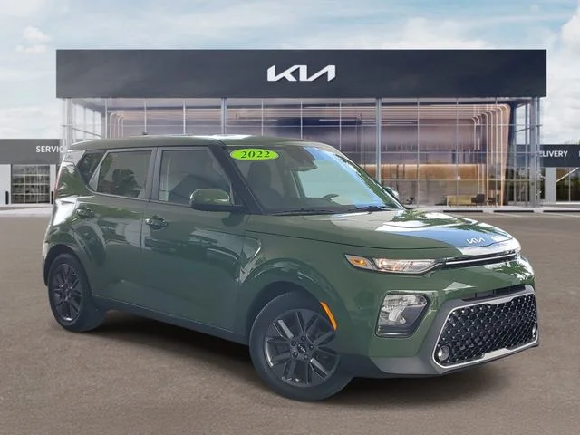 2022 Kia Soul EX FWD photo