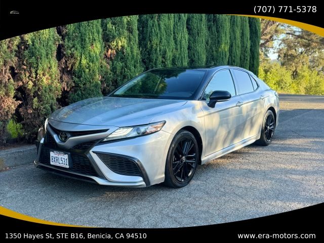2021 Toyota Camry XSE FWD photo