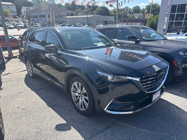 2021 Mazda CX-9 Signature AWD photo