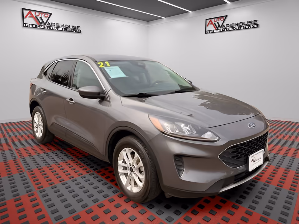 2021 Ford Escape SE Hybrid AWD photo