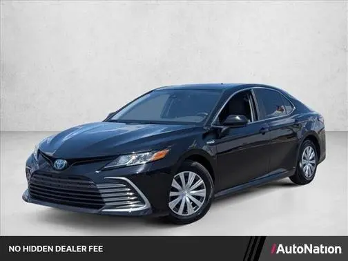 2021 Toyota Camry Hybrid LE FWD photo