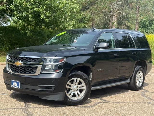 2017 Chevrolet Tahoe LT 4WD photo