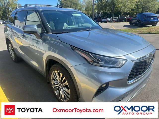 2021 Toyota Highlander Platinum AWD photo