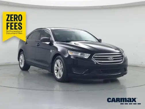 2016 Ford Taurus SE FWD photo