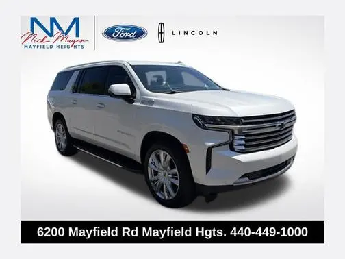 2021 Chevrolet Suburban High Country 4WD photo