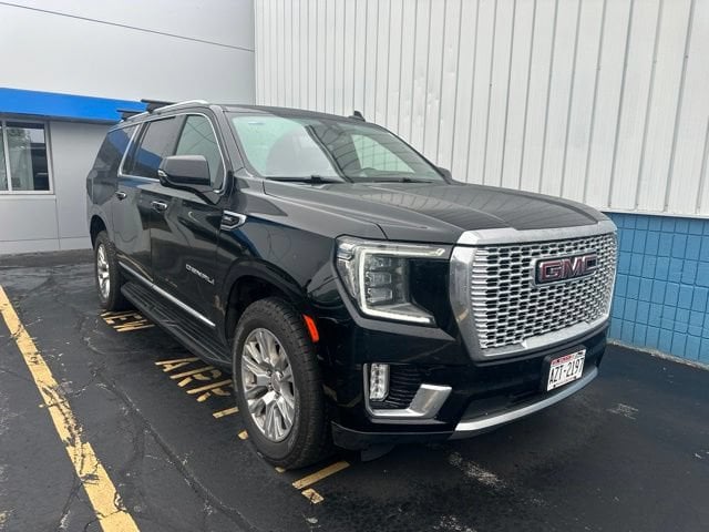 2021 GMC Yukon XL Denali 4WD photo