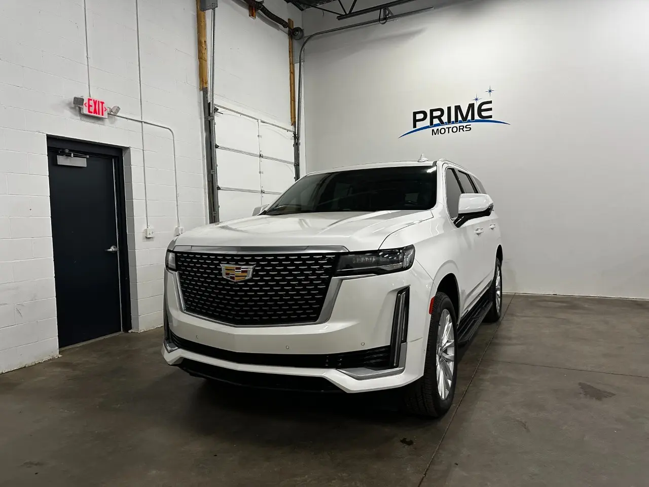 2021 Cadillac Escalade Premium Luxury 4WD photo