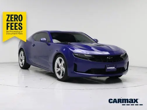 2021 Chevrolet Camaro LT1 RWD photo