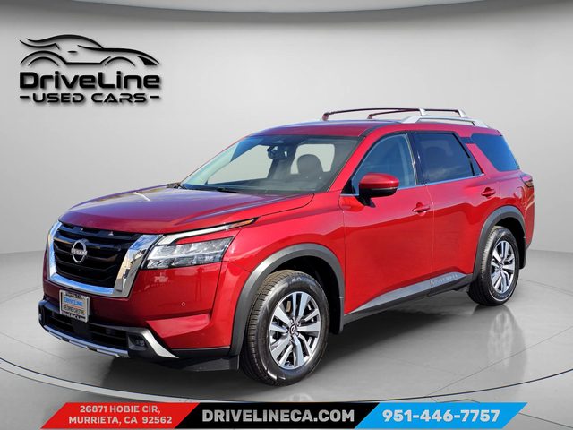 2022 Nissan Pathfinder SL FWD photo