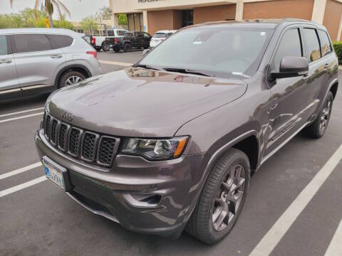 2021 Jeep Grand Cherokee 80th Anniversary RWD photo