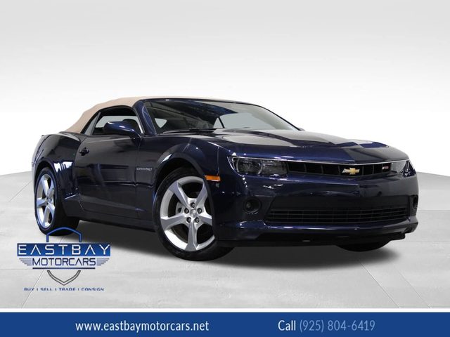2015 Chevrolet Camaro LT RWD photo