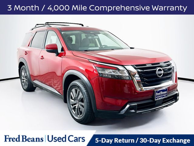 2022 Nissan Pathfinder SV 4WD photo
