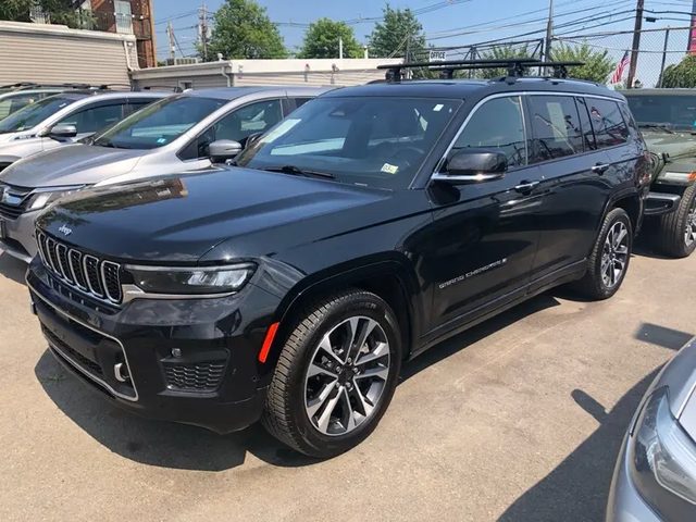 2021 Jeep Grand Cherokee L Overland 4WD photo