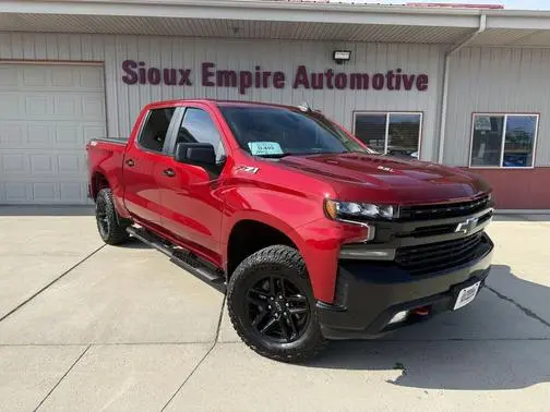 2021 Chevrolet Silverado 1500 LT Trail Boss 4WD photo