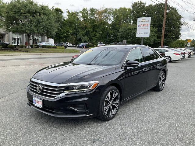 2021 Volkswagen Passat 2.0T SE FWD photo