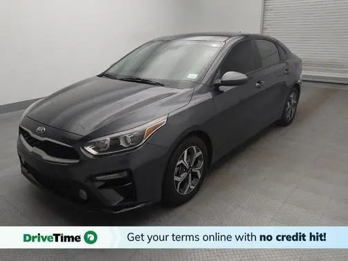 2021 Kia Forte LXS FWD photo