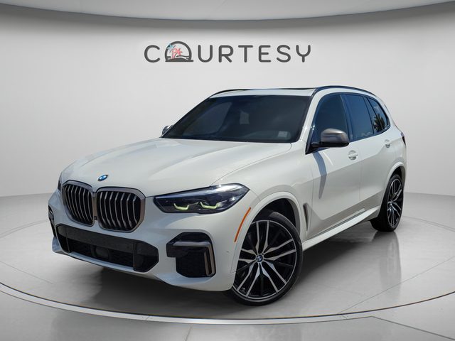 2022 BMW X5 M50i AWD photo