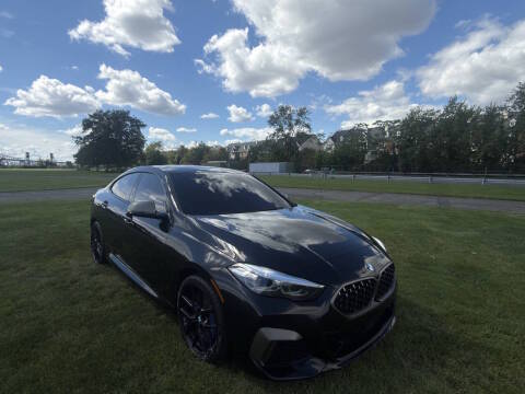 2022 BMW 2 Series M235i xDrive AWD photo