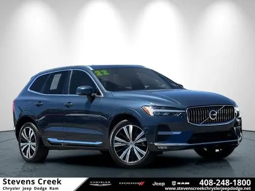 2022 Volvo XC60 Inscription AWD photo