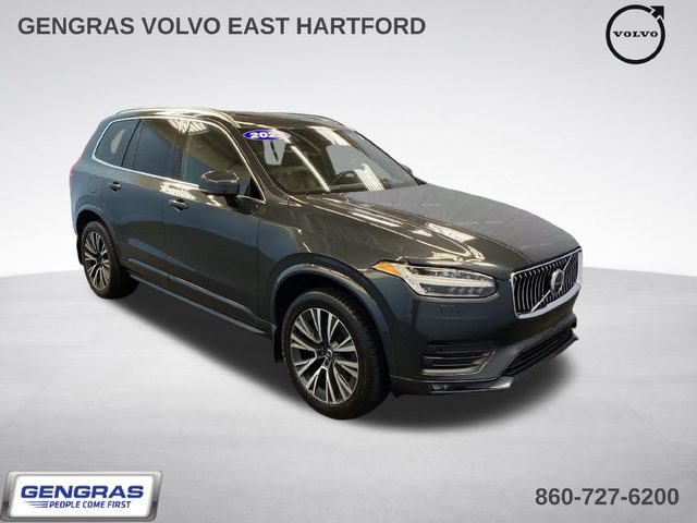 2022 Volvo XC90 Momentum AWD photo