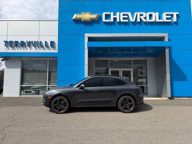 2018 Porsche Macan GTS AWD photo