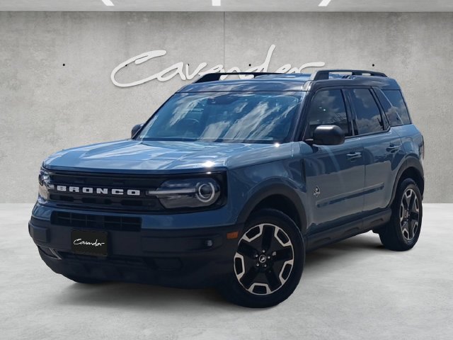 2021 Ford Bronco Sport Outer Banks 4WD photo