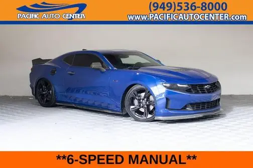 2021 Chevrolet Camaro LT1 RWD photo