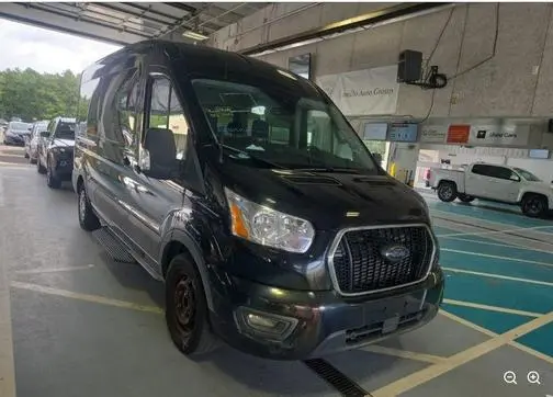 2021 Ford Transit Passenger Wagon XLT RWD photo