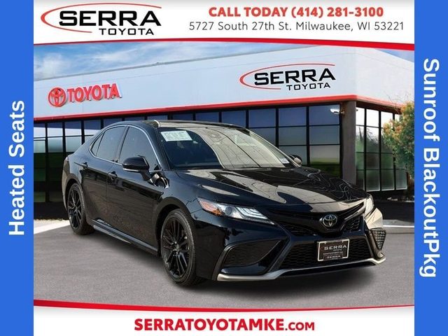2022 Toyota Camry XSE FWD photo