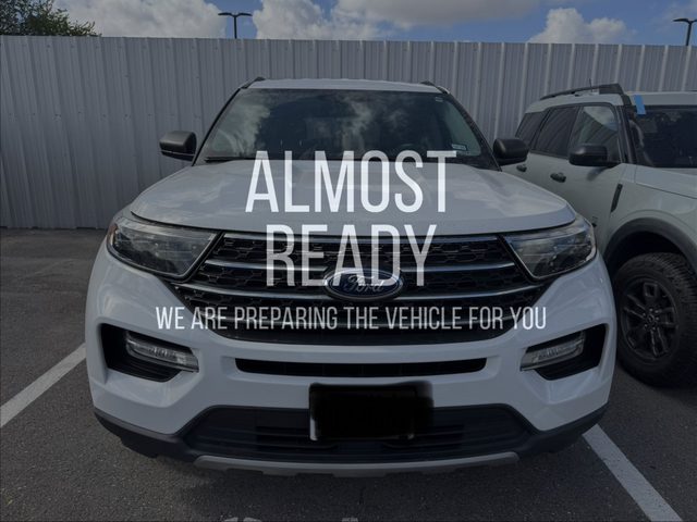 2021 Ford Explorer XLT RWD photo