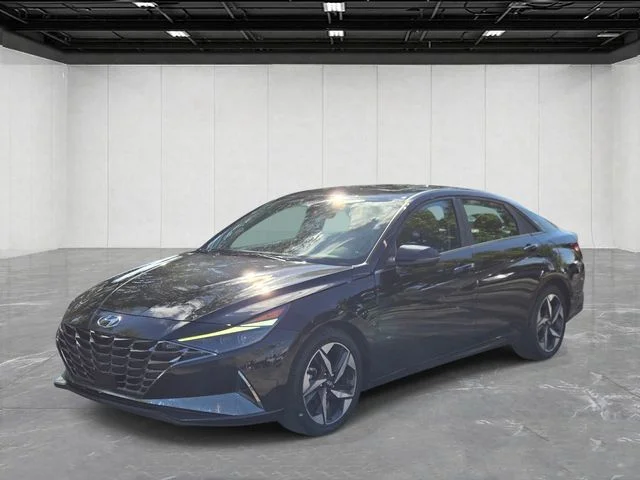 2022 Hyundai Elantra Limited FWD photo